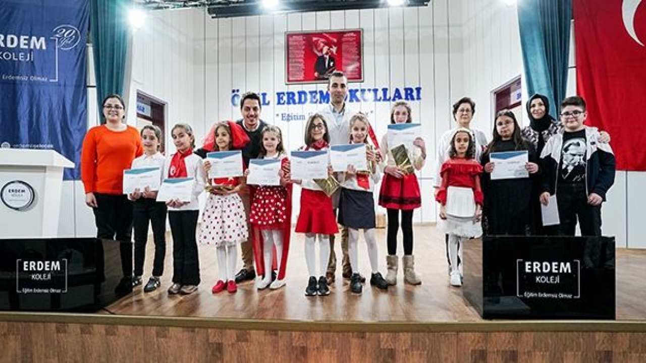 İstiklâl Marşı’nı En Güzel Şekilde Okumak İçin Yarıştılar