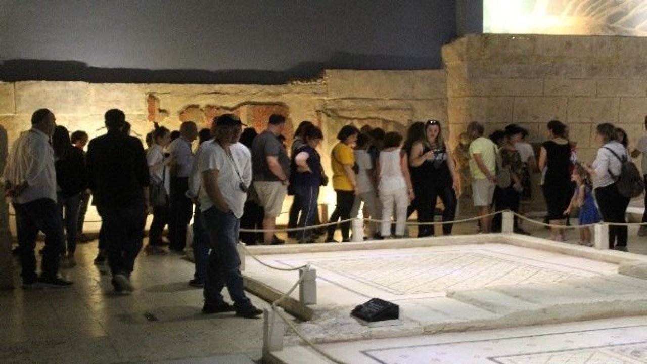 Zeugma Müzesi'ne ziyaretçi akını