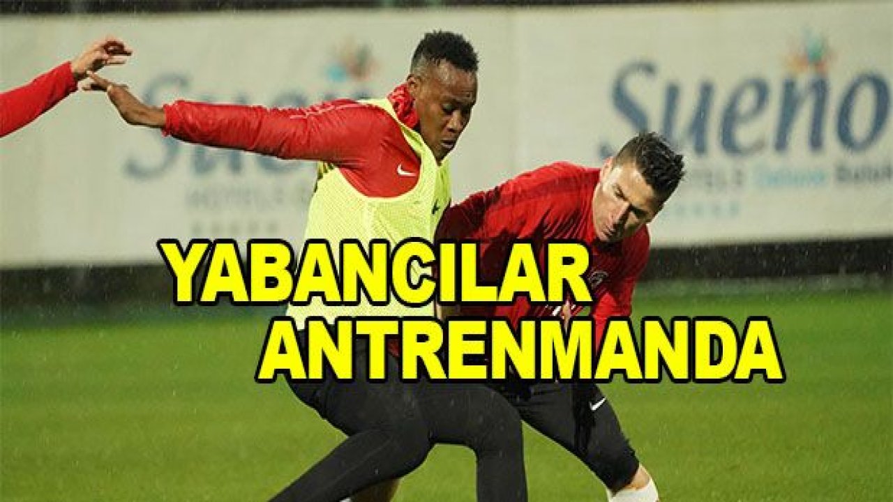 Yabancılar kampa katıldı