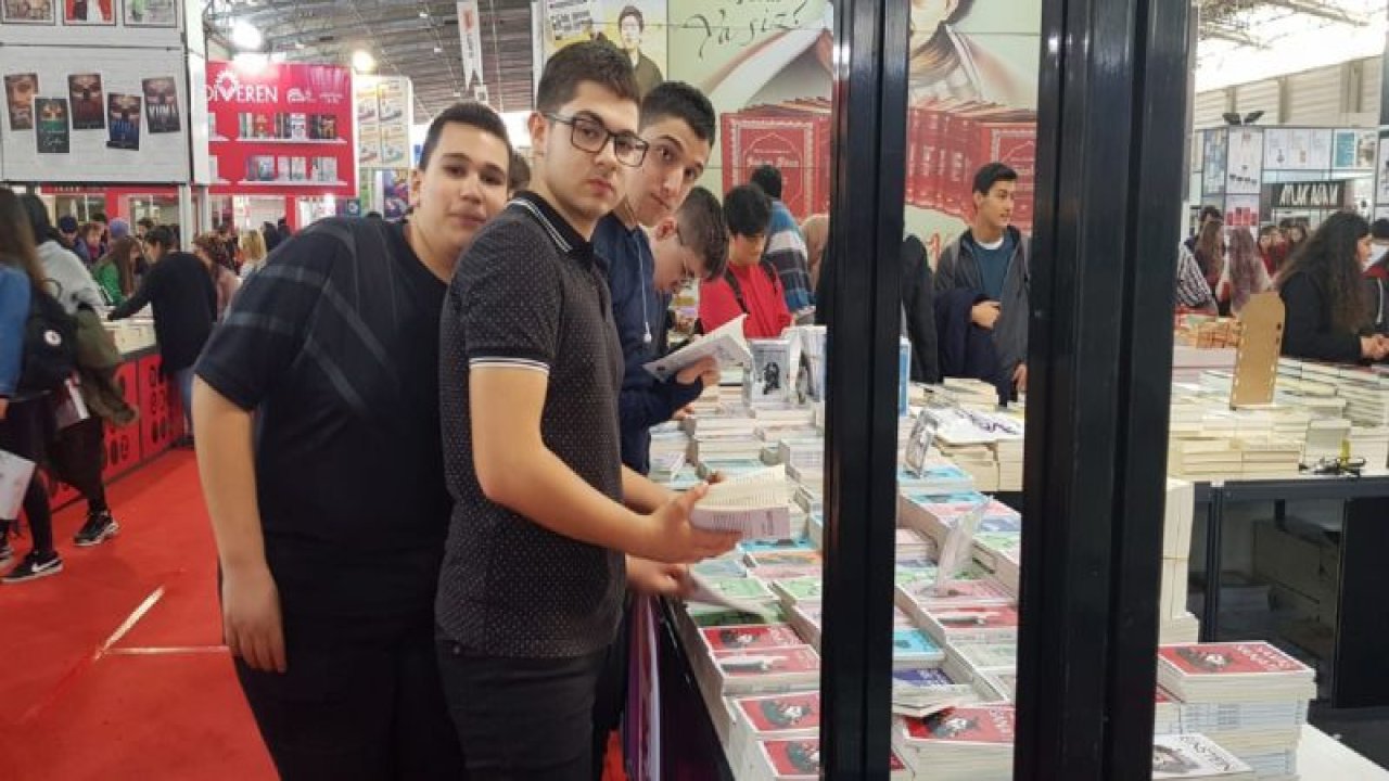 GKV'liler Çukurova TÜYAP Kitap Fuarında