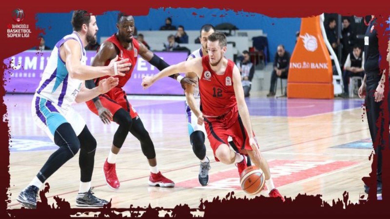 Gaziantep Basketbol 71-73 kazandı