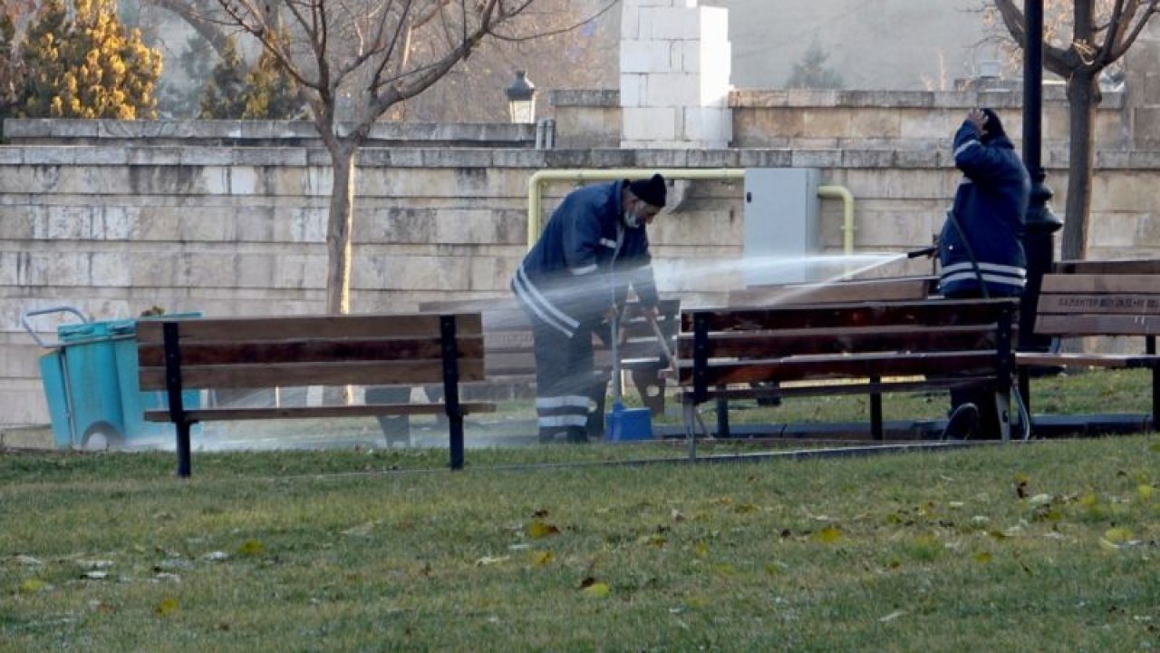 Video İzle...Haber İzle...Gaziantep’te, kısıtlama sessizliği,Risk haritasında kırmızıdan yeşile dönen şehirde kurallara uyulmaya devam ediliyor