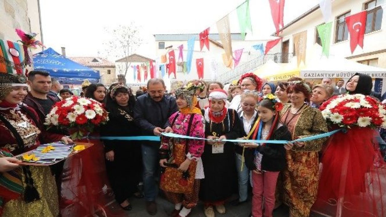 Uluslararası Ezogelin yöresel bebek çalıştayı tamamlandı