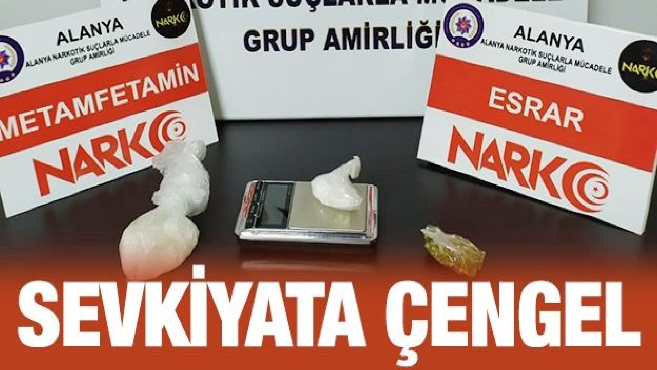 Alanya’ya otomobille uyuşturucu getiren şüpheliler yakalandı