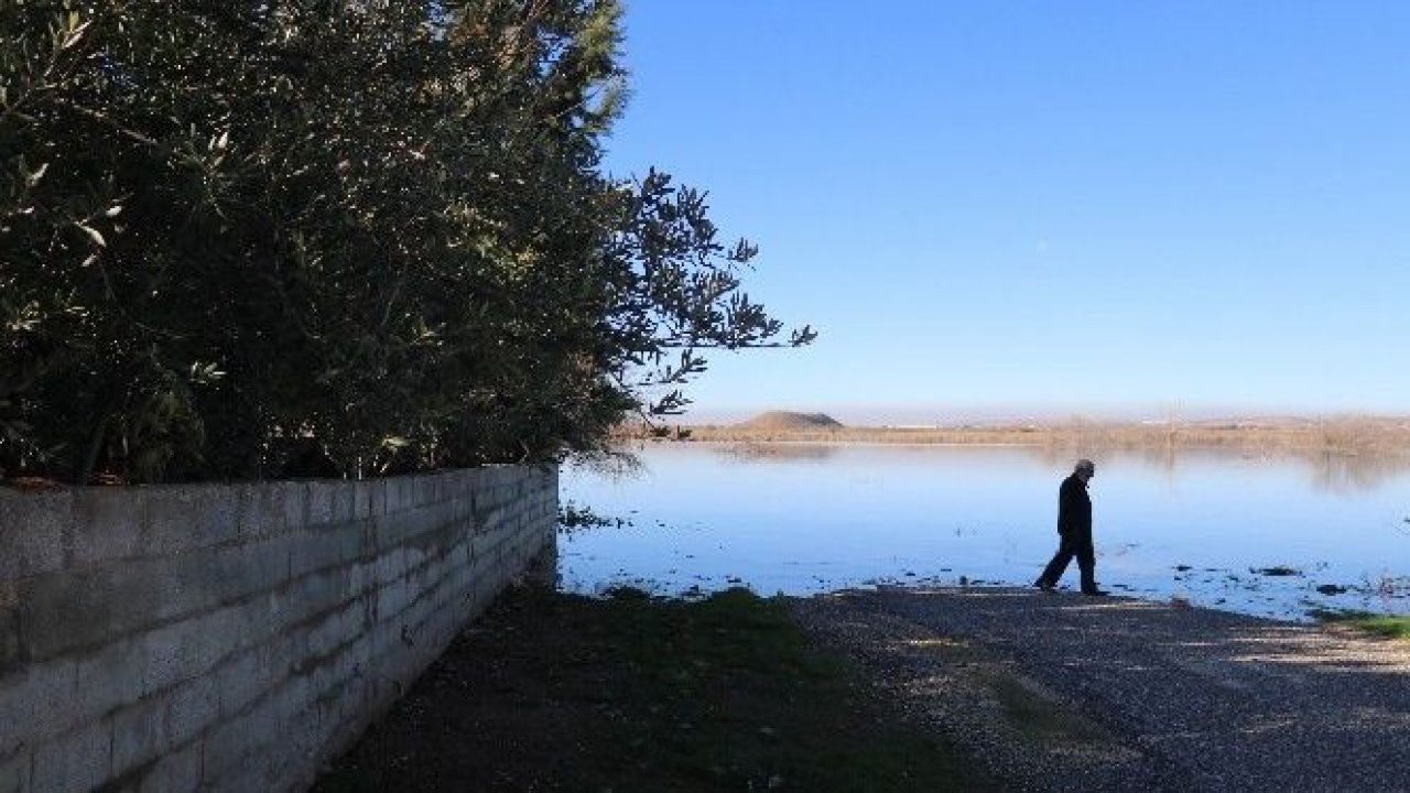 Baraj suyu kapısına dayandı