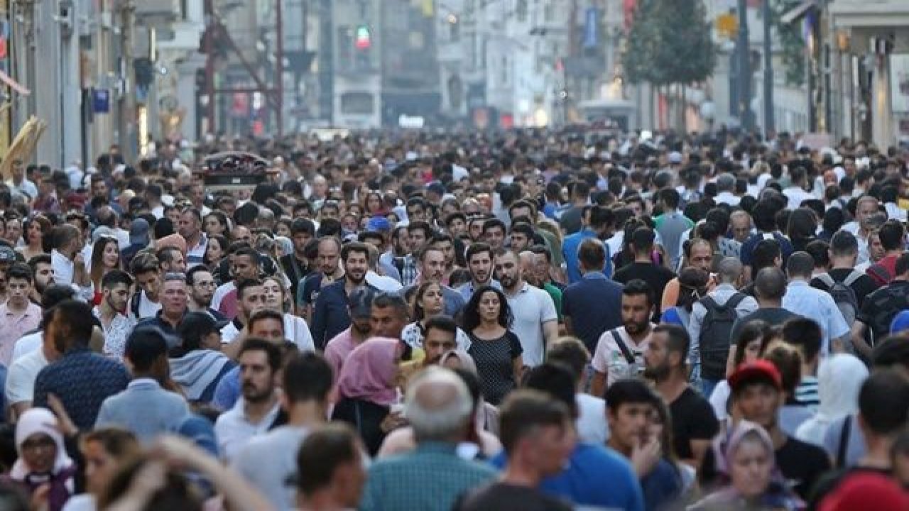 Türkiye nüfusunun yüzde 49,8'ini kadınlar oluşturuyor