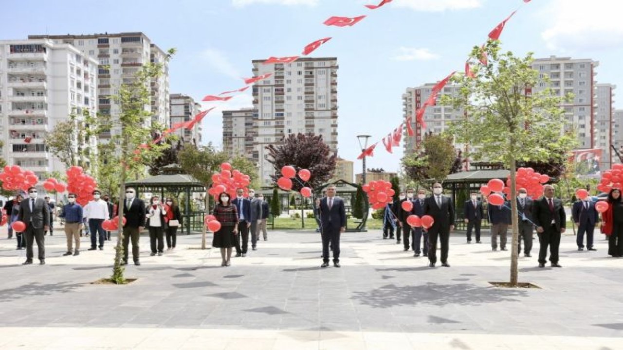 Halk Eğitimi Merkezi kursiyerlerinden maske mesaisi