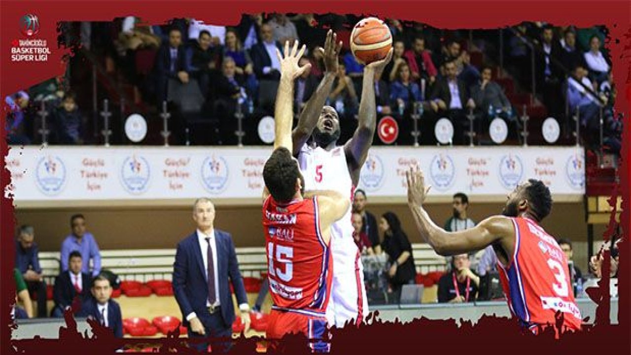 Gaziantep Basketbol, nefes kesen maçı kazandı 65-63