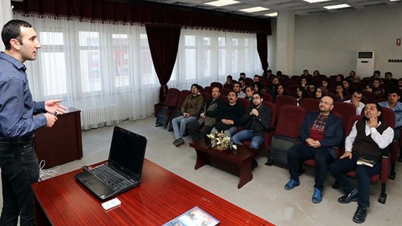 GAÜN’de Doğu Akdeniz ve Kıbrıs meselesi konferansı