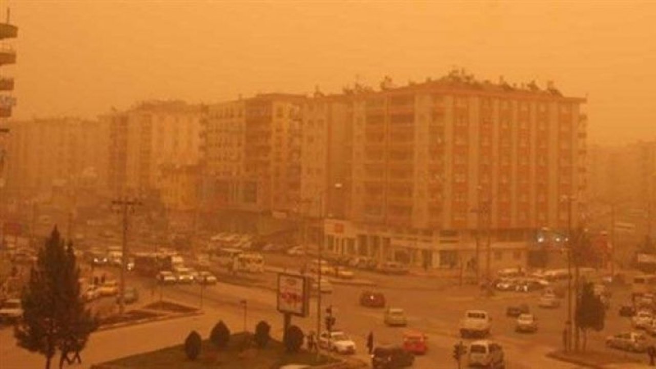 Son Dakika:Gaziantep'e Toz Uyarısı...Gaziantep'e Yoğun Toz Bulutu Geliyor...Valilik Duyurdu!