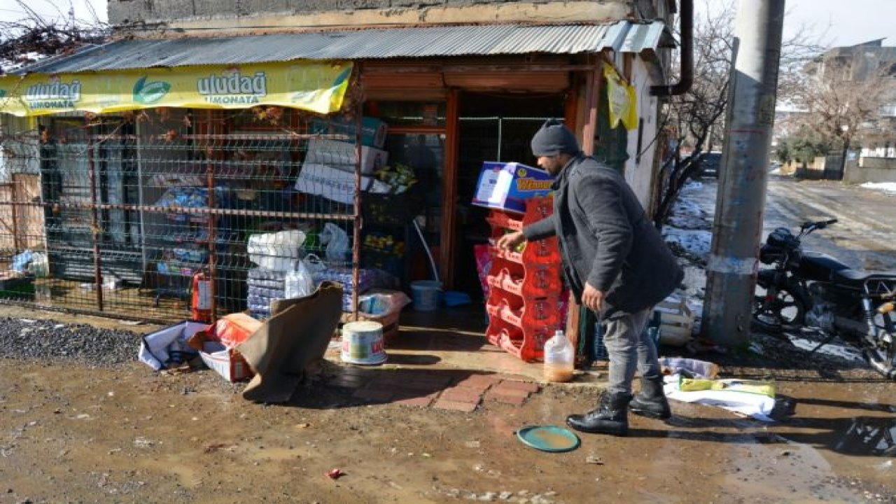 Nurdağı ve İslahiye'de kar yağışı hayatı olumsuz etkiledi