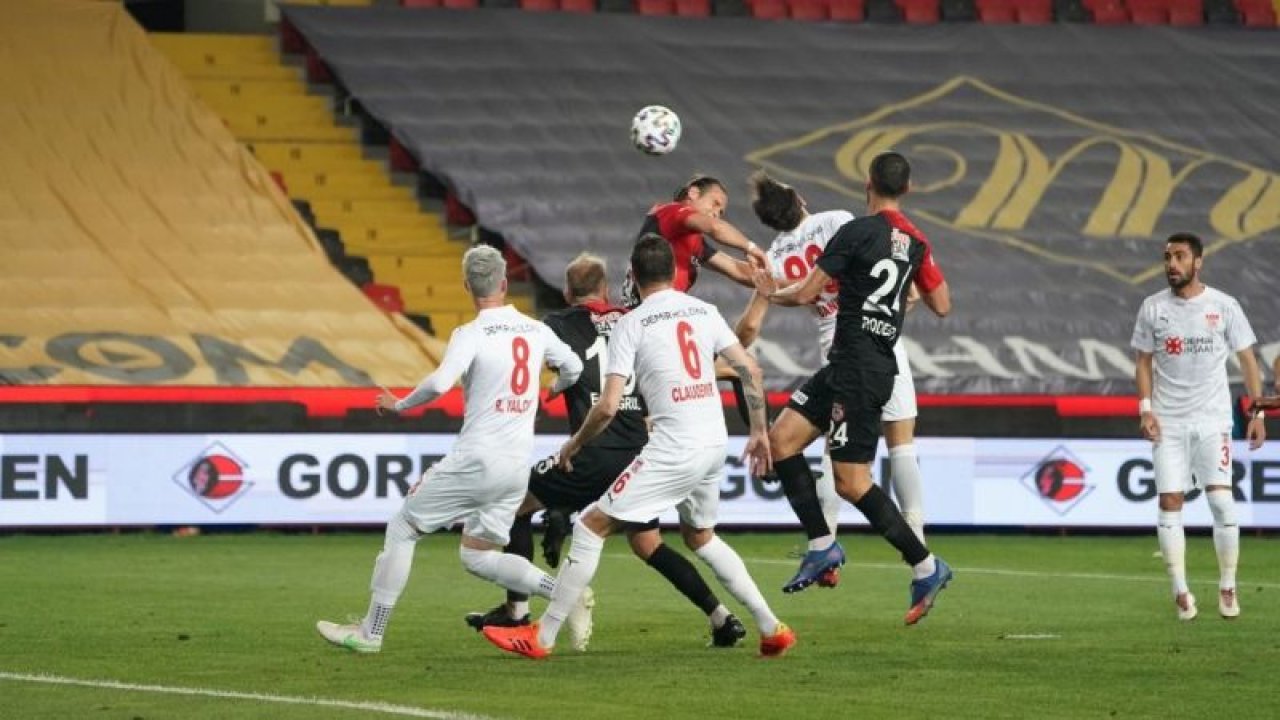 Gaziantep FK, Sivasspor'a mağlup oldu 0-1