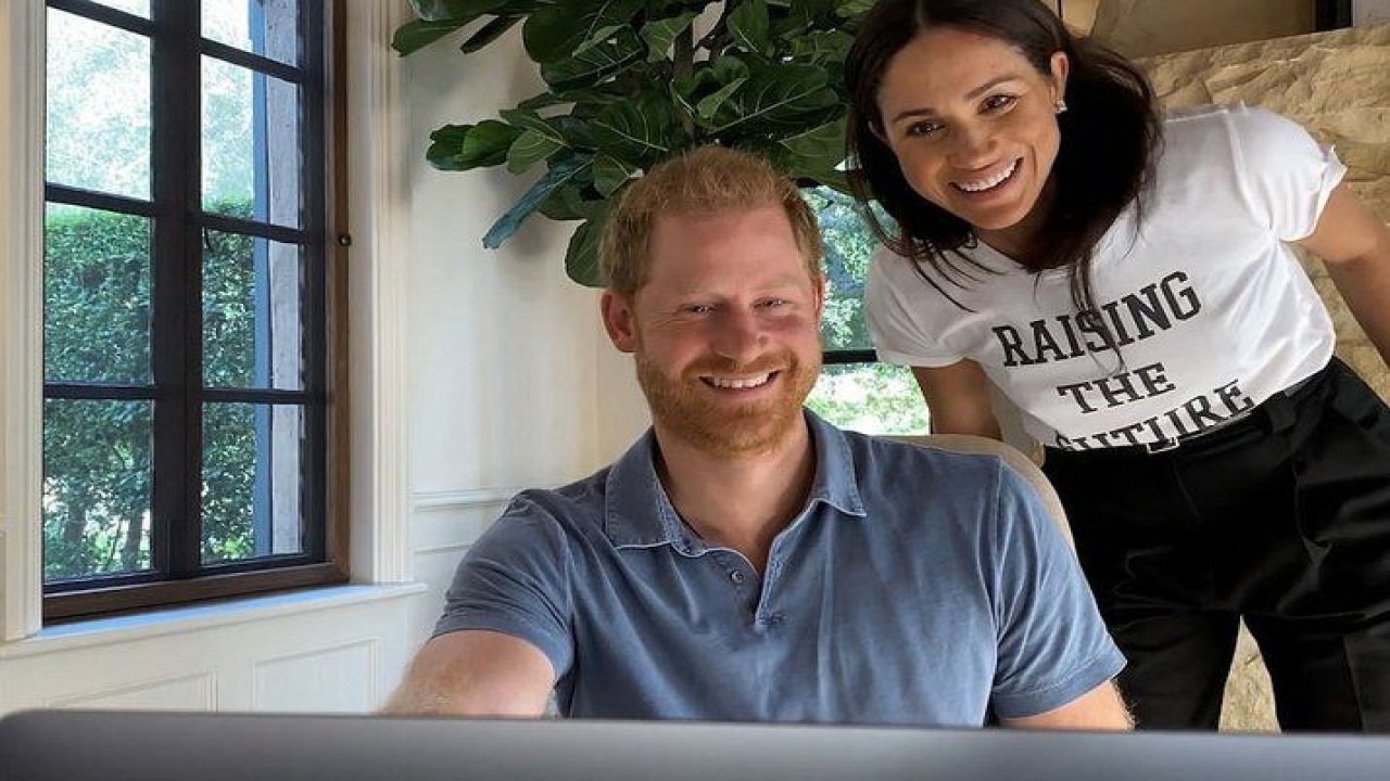 Prens Harry’den yeni itiraflar: Meghan canına kıyacaktı… Annem gibi kaybetmemi istemedi