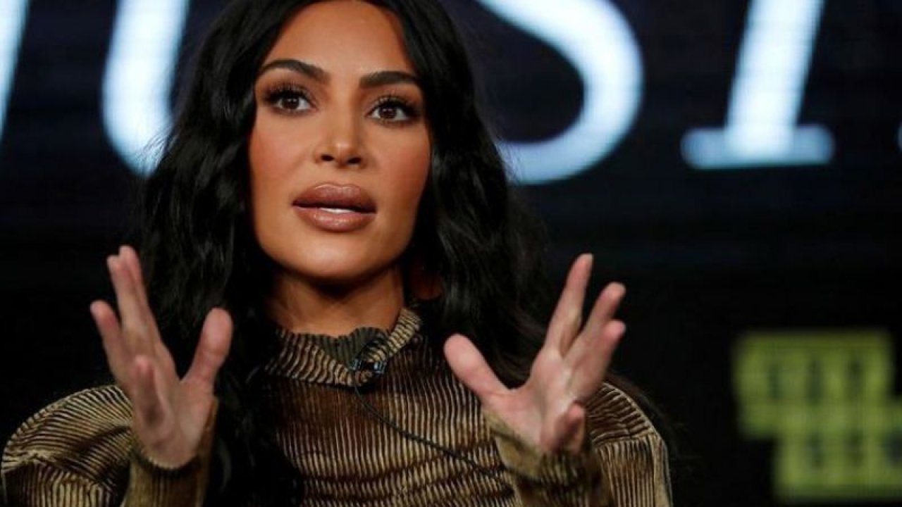 Çalışanlarından Kim Kardashian'a maaş ödememe suçlaması