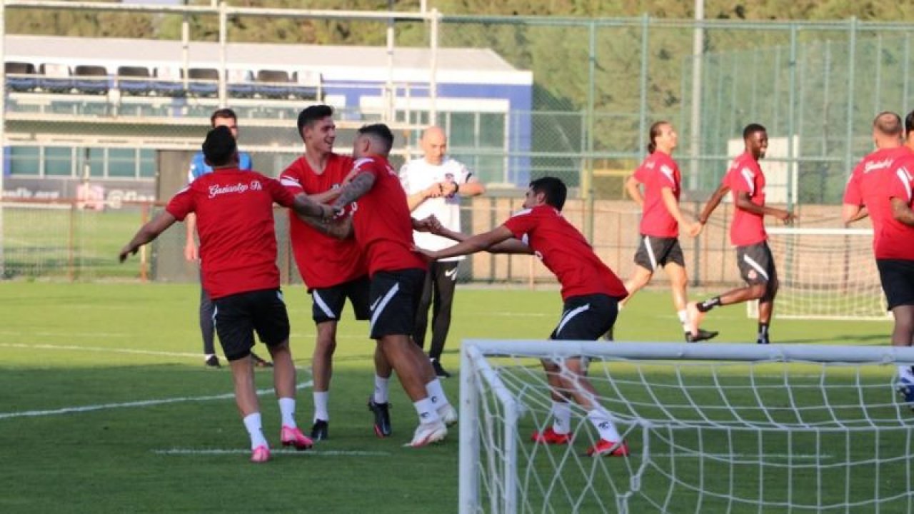 Erol Bulut, Gaziantep FK ile ilk antrenmanına çıktı