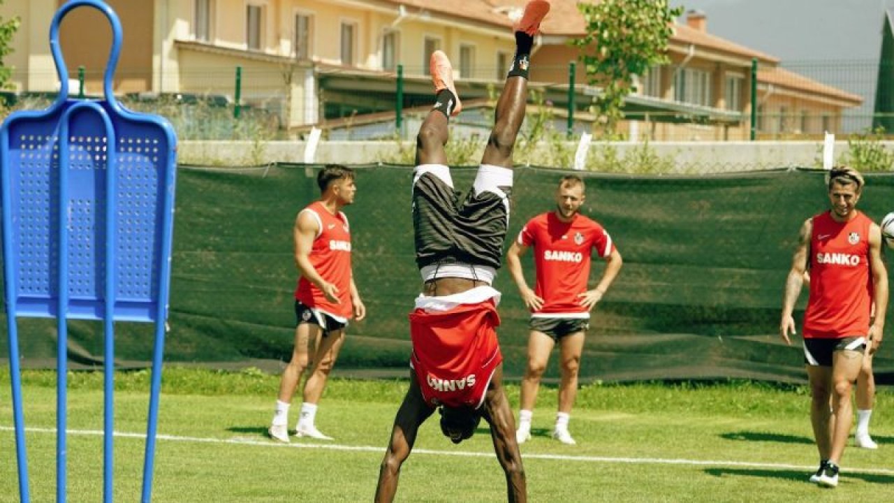 Papy Djilobodji şov yaptı