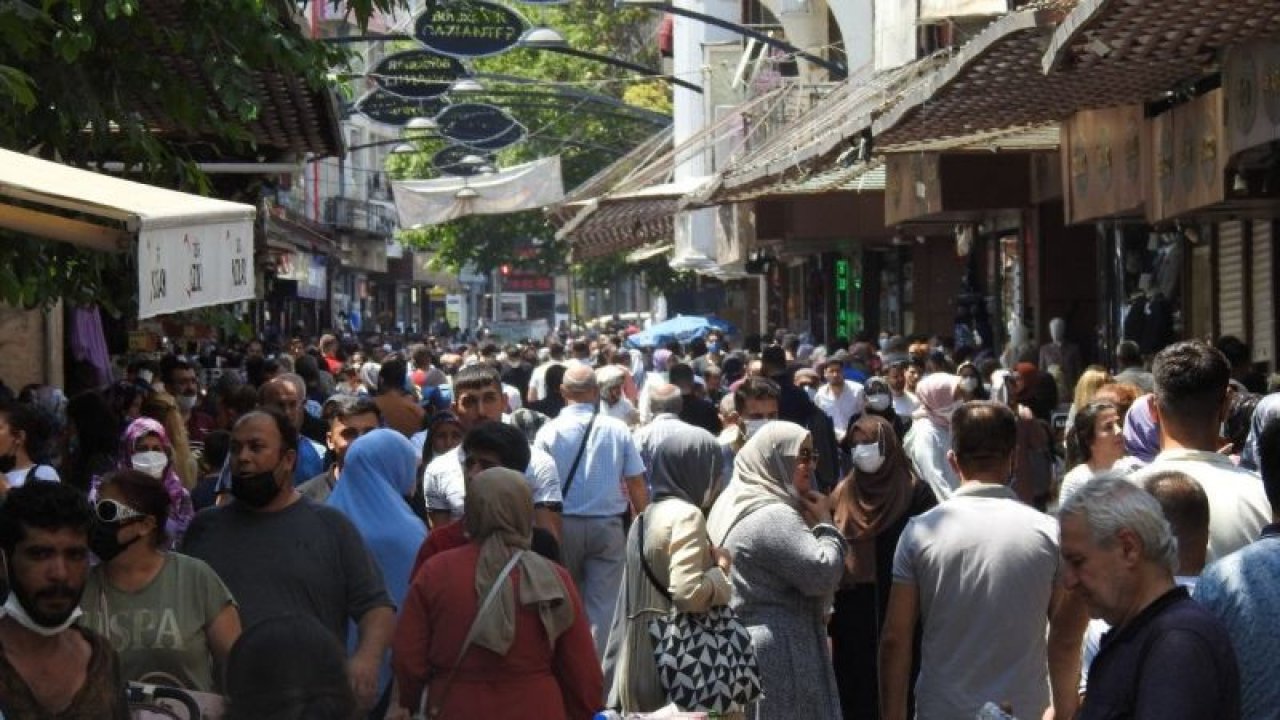 Son Dakika: Video Haber...Gaziantepliler Ne Sıcak Dinliyor! Ne Korona!