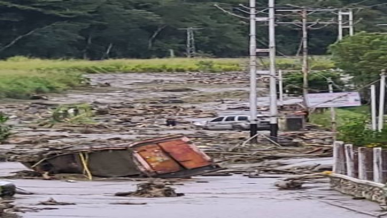 Venezuela’da toprak kayması: 15 ölü