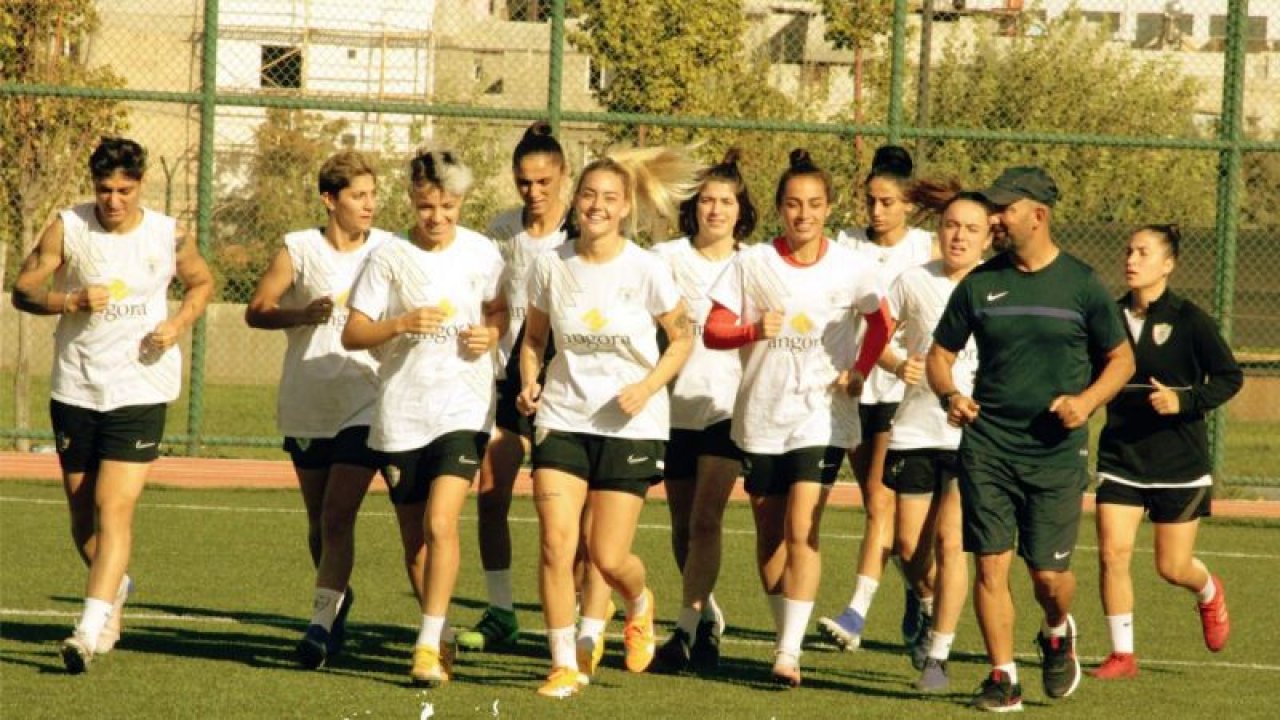 ALG Spor'dan Milli takıma 9 futbolcu