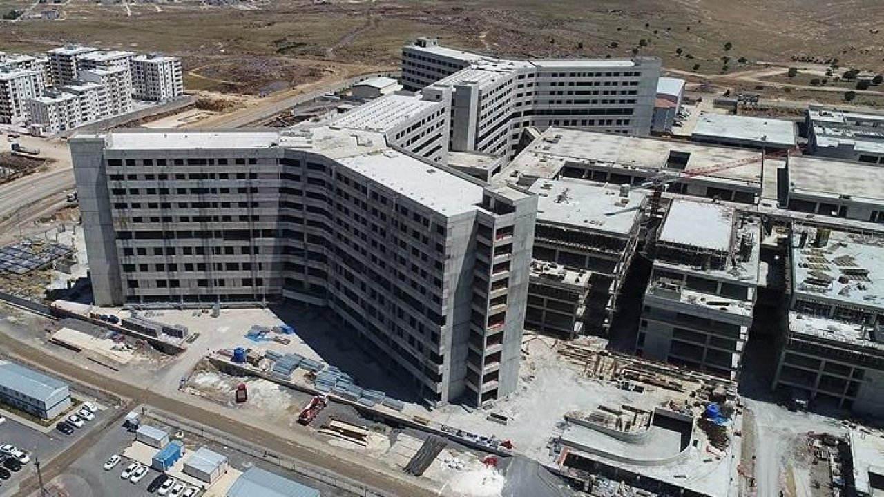 Gaziantep şehir hastanesi yapılmadan para almışlar