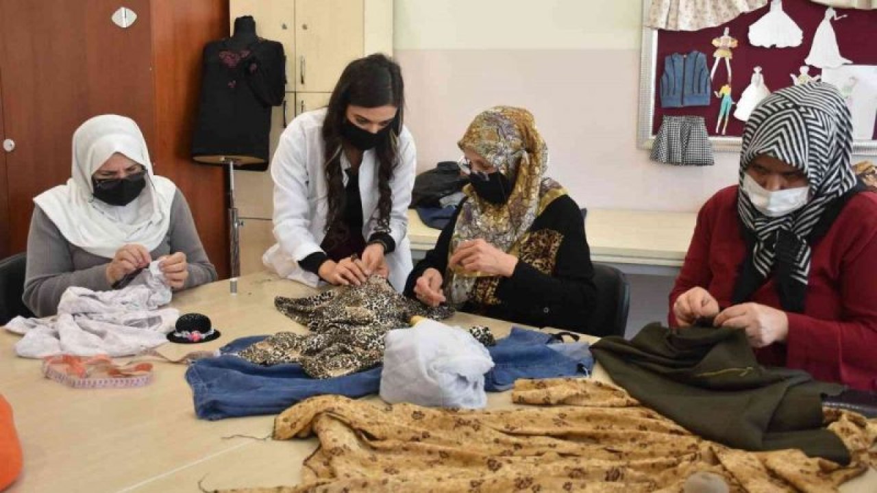 Şahinbey’de kadınlar elbiselerini hem ucuza mal ediyor, hem de gelir sağlıyor