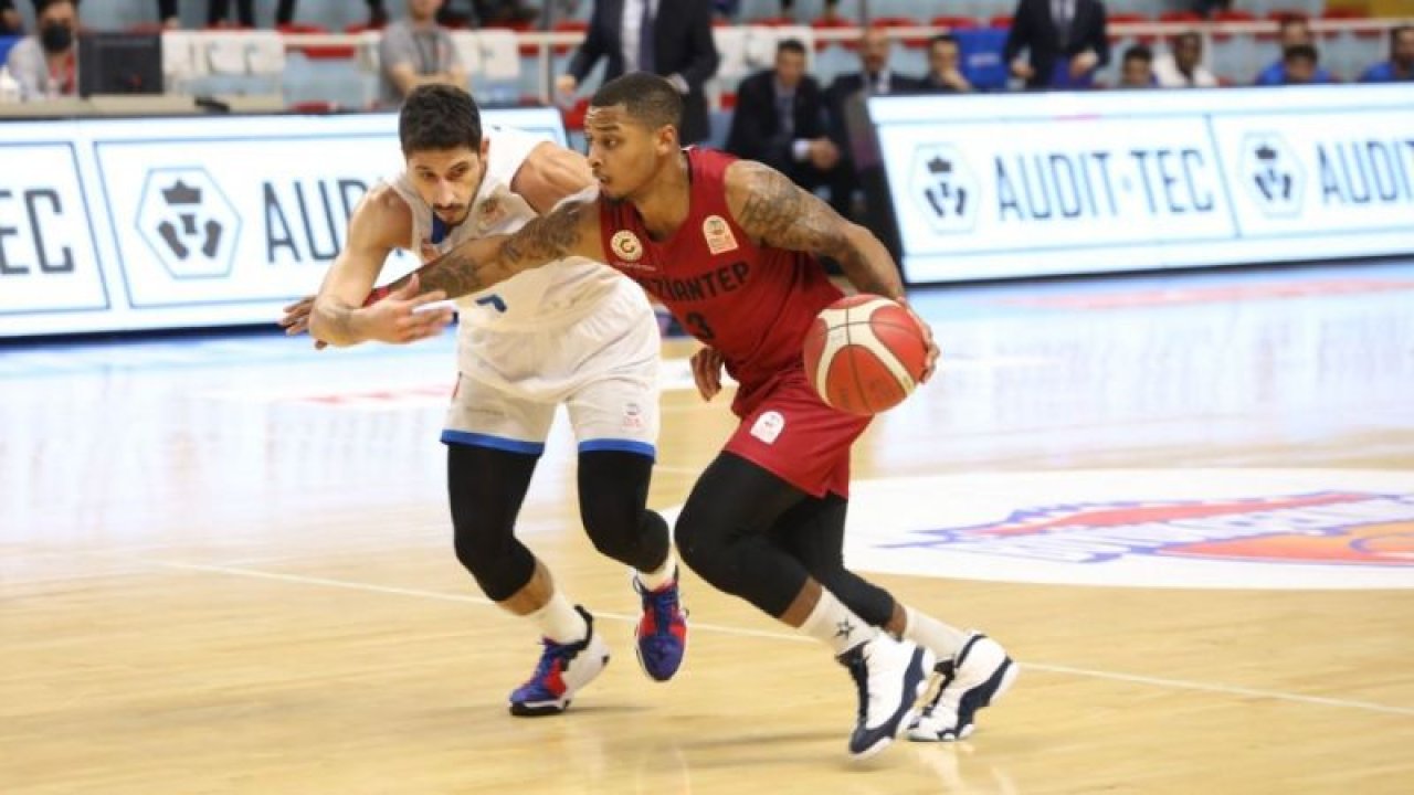 Gaziantep Basketbol dolu dizgin 89-93