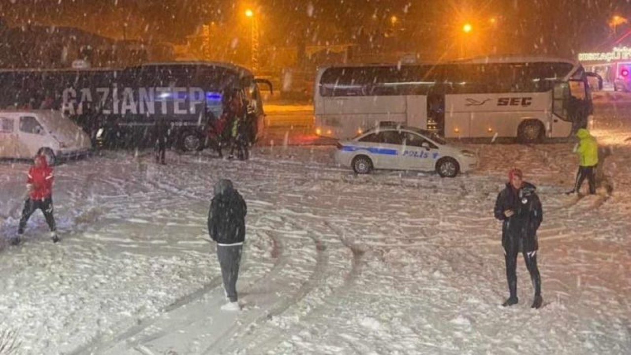 Gaziantep FK yolda mahsur kaldı