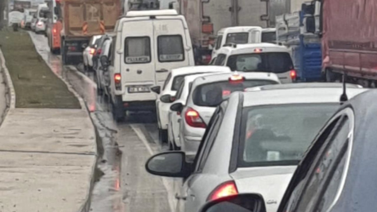 Son Dakika: Video Haber...Bu Ekonomik Krizde Bir de İhracatta Gaziantep'e Gümrük Darbesi! Gaziantep Gümrük Müdürlüğü'nde Tır Trafiği!