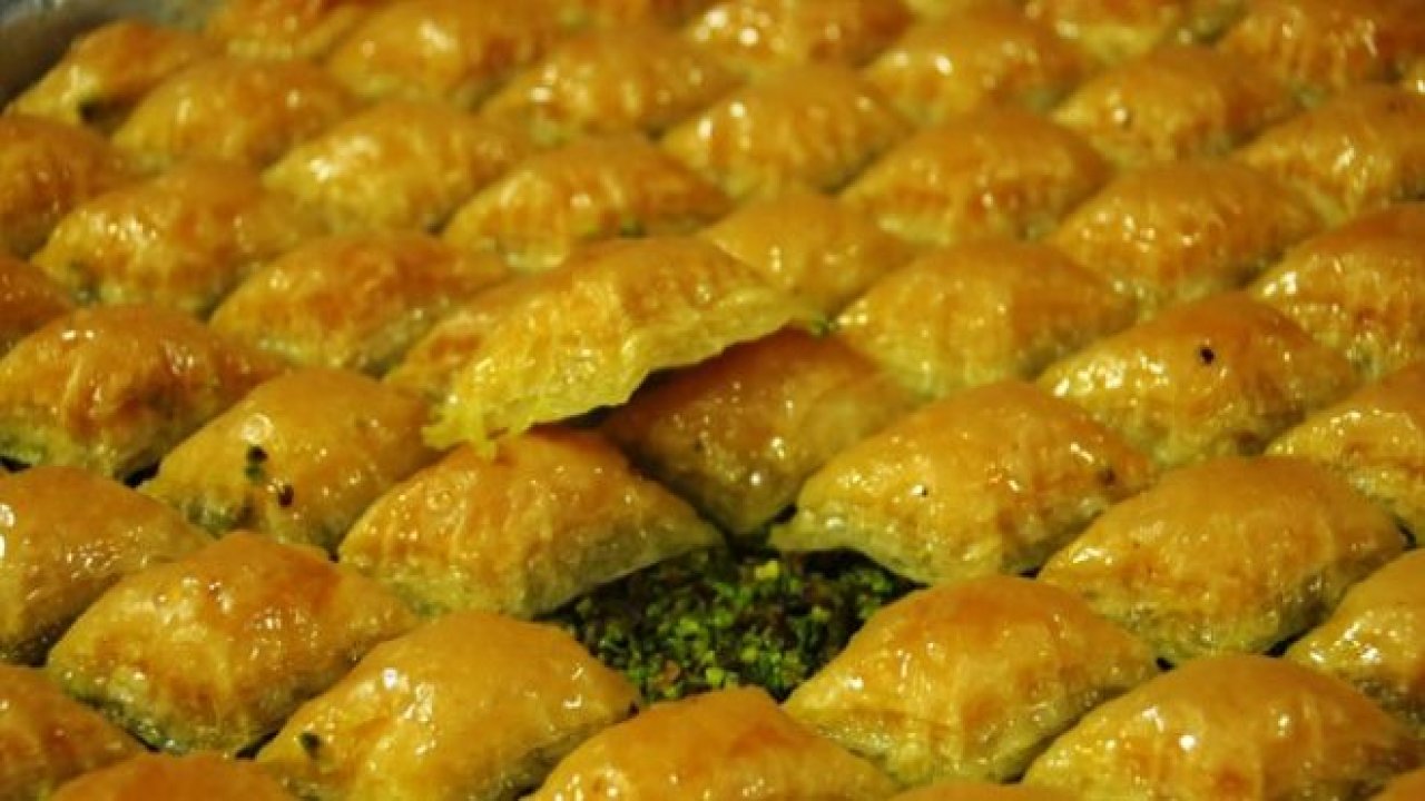 Baklava yediyseniz meyveyi azaltın