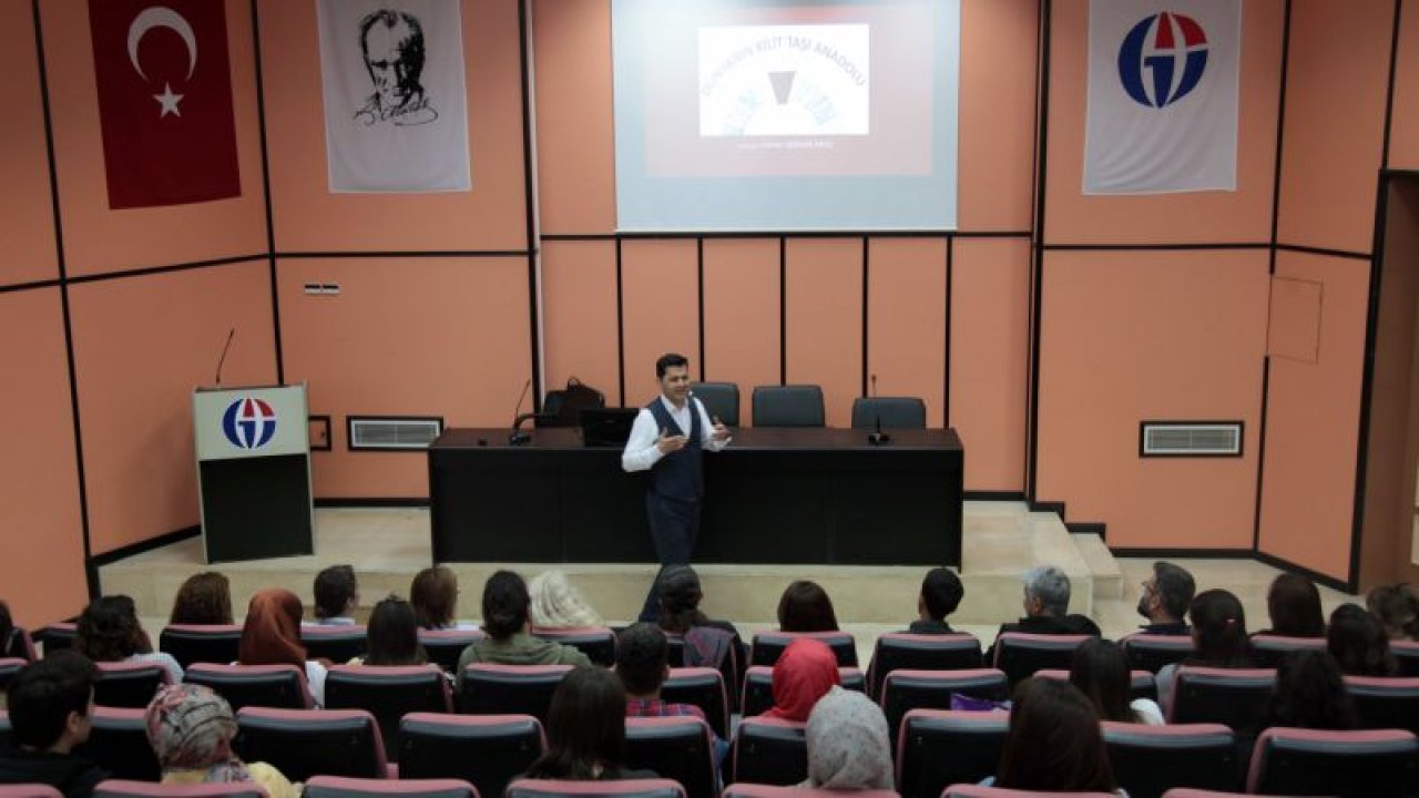 GAÜN'DE GEÇMİŞTEN BUGÜNE ANADOLU KONUŞULDU