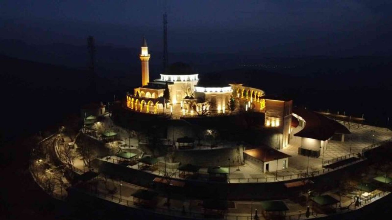 Foto Haber: Gaziantep'te tarihi Hz. Ukkaşe Türbesi yeniden ziyarete açıldı...Hz. Ukkaşe Kimdir