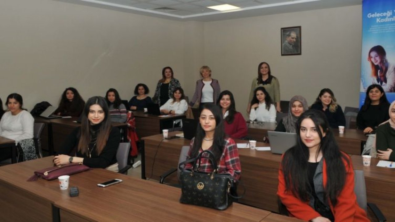 Gaziantep'te geleceği yazan kadınlar projesi başladı