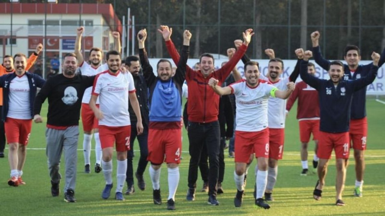 Gaziantep Barosu Futbol Takımı (Zeugma Fc) üst üste ikinci şampiyonluğunu aldı!