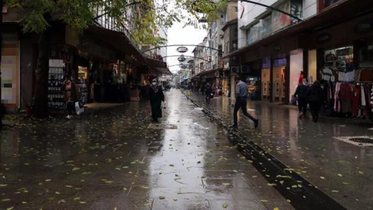 Son Dakika: Gaziantep'te Aşırı Sağanak Yağış Başladı! Gaziantep'e Sel ve Heyelan Uyarıları Ardı Ardına Gelmeye Başladı!