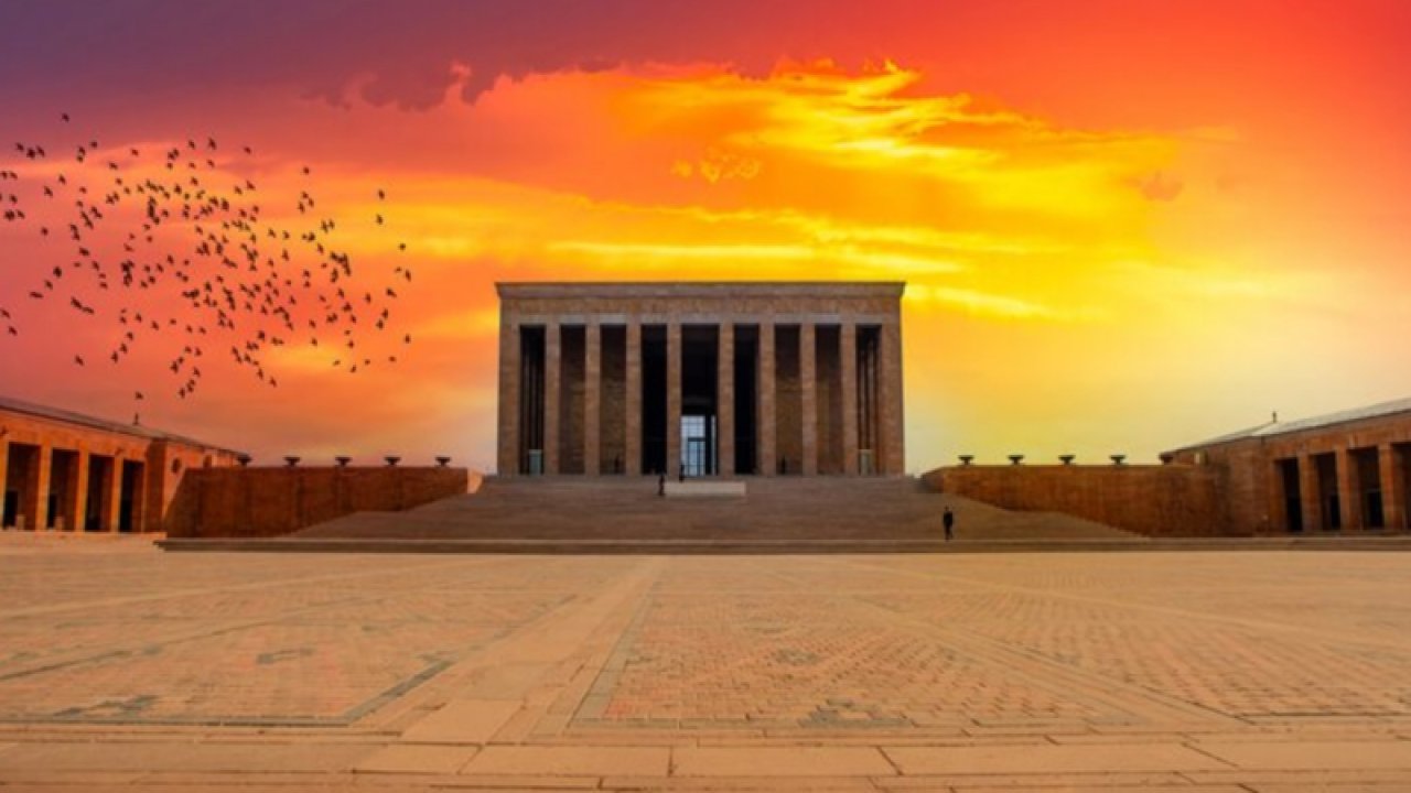 Anıtkabir Hafta sonu açık mı?