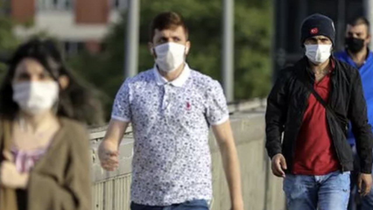 Son Dakika: Maske zorunluluğu kalkıyor mu? Bakan Koca'dan açıklama