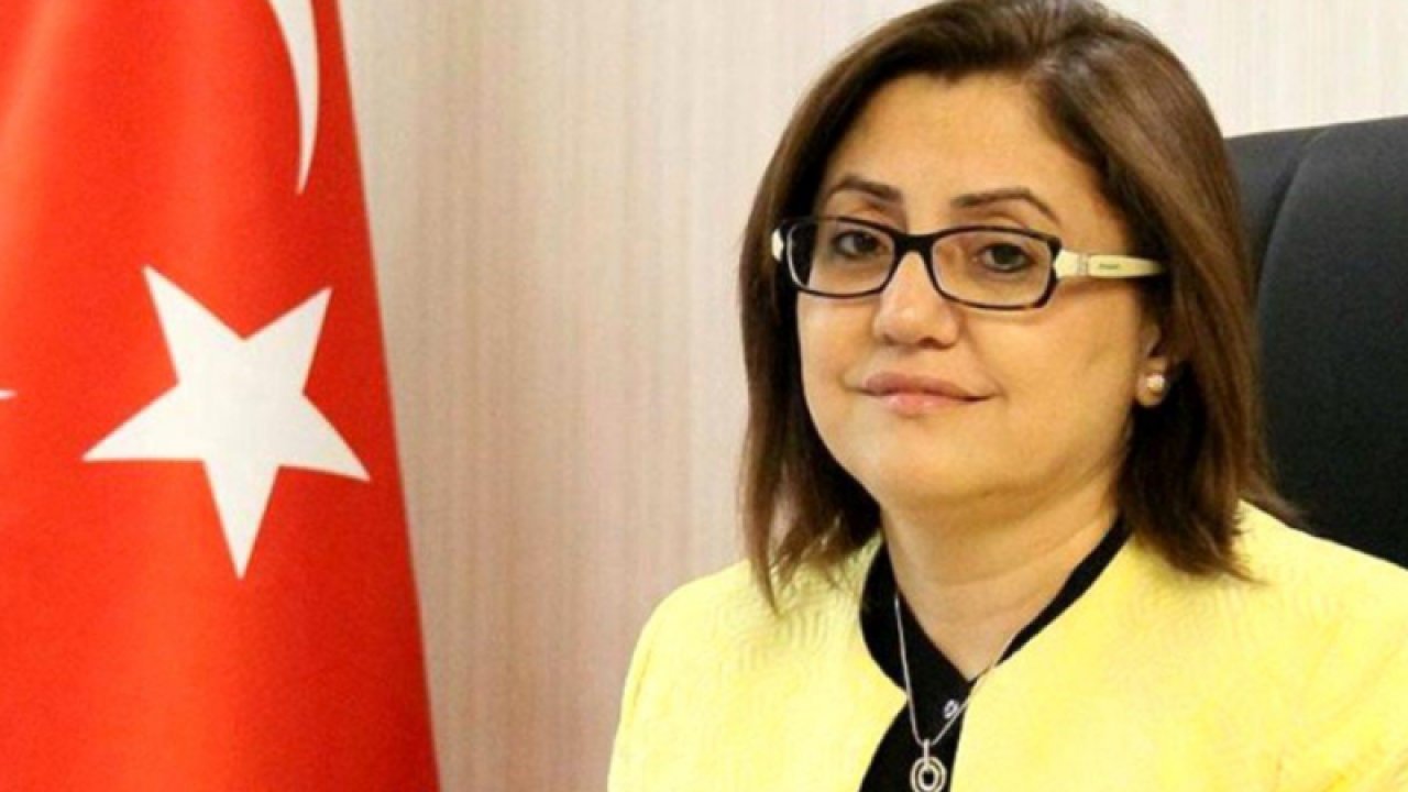 Flaş Haber...Gaziantep'te Kimler Fatma Şahin " Düşmanlığı" yapıyor? Çamur At, İzi Kalsın' Taktiğiyle Sivasspor'dan Bile Fatma Şahin'i Sosyal Medya'da Kimler Hedef Gösteriyor?