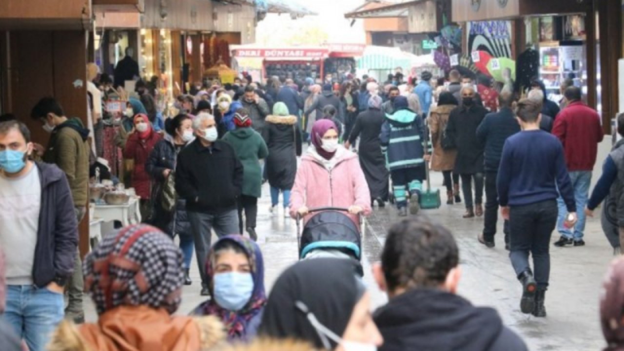 Maske ve mesafe için tarih verildi...65 Yaş Üzeri İçin Yeni Uygulamalar Geliyor