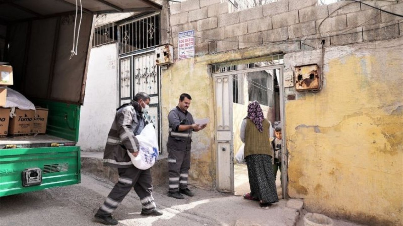 Şehitkamil’de on binlerce aileye gıda yardımı desteği! Bakın Nasıl Yapılıyor?