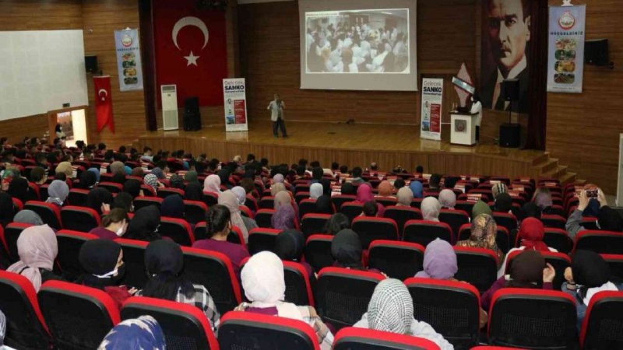 SANKO Üniversitesi akademisyenleri aday öğrencilerle buluştu