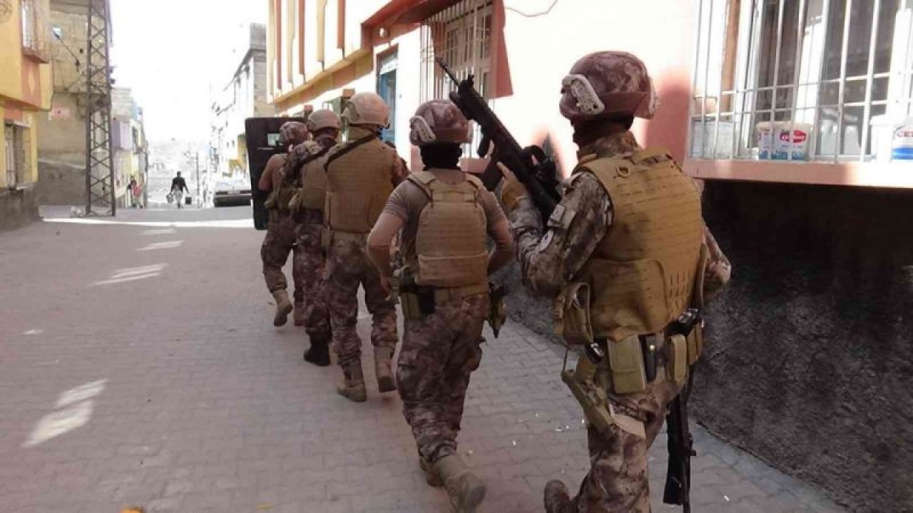 Gaziantep’te uyuşturucu operasyonu: 9 gözaltı...Video Haber