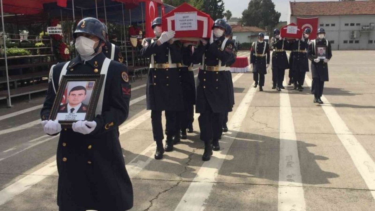 Kaza şehitleri  Jandarma Uzman Çavuş Yusuf Avan (28) ile Jandarma Astsubay Çavuş Burak Şahin (27) gözyaşları arasında memleketlerine uğurlandı...