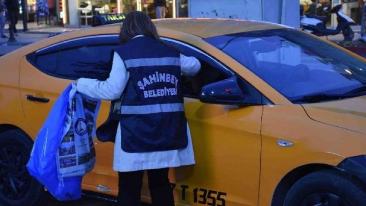 Gazianteplileri Mutlu Eden Uygulama...Gaziantep'te İftara yetişemeyenlerin imdadına ekipler yetişiyor! Türkiye Gaziantep'te Yapılan Bu Hizmeti Konuşuyor...