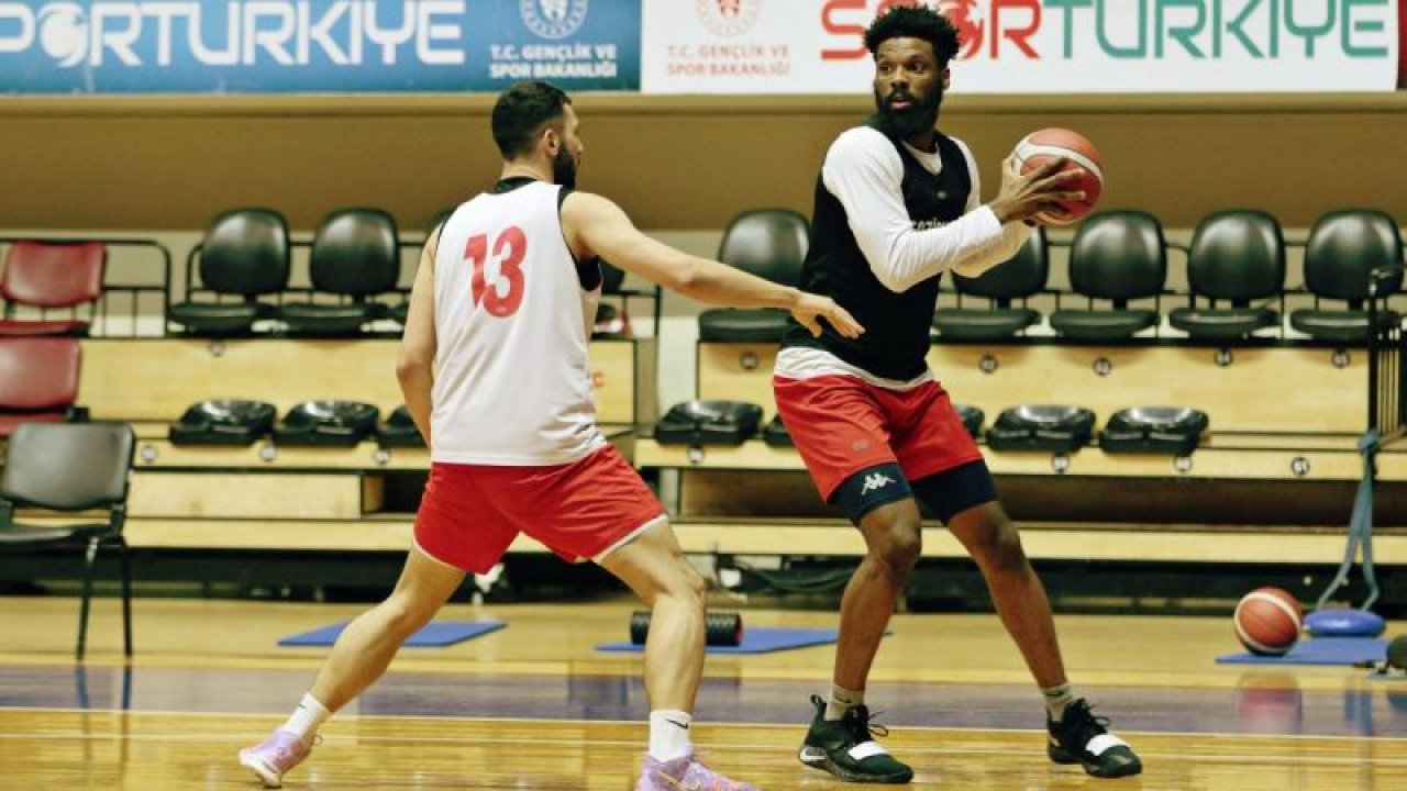 Gaziantep Basketbol'da Bahçeşehir mesaisi