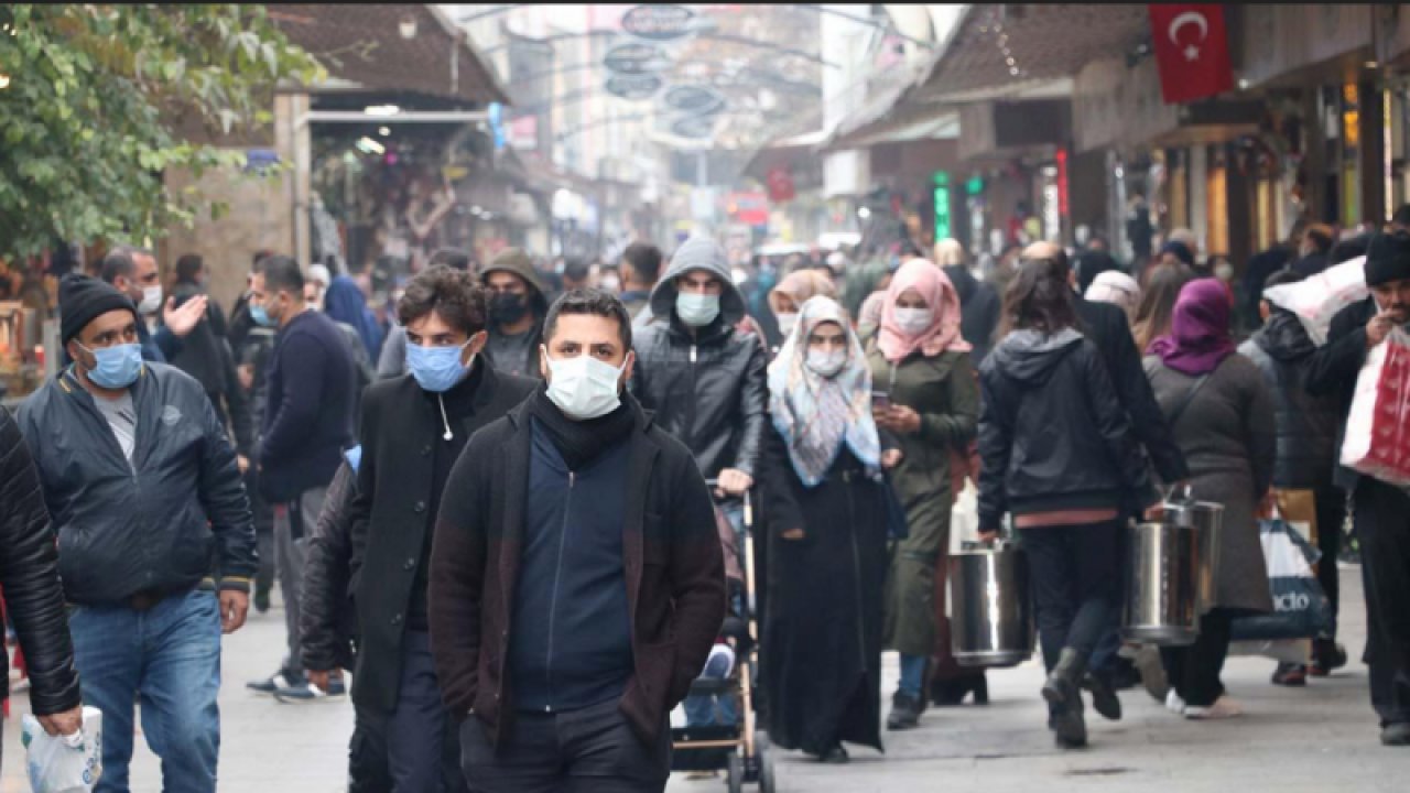 SON DAKİKA: Maske yasağı kaldırıldı! Toplu taşıma ise...