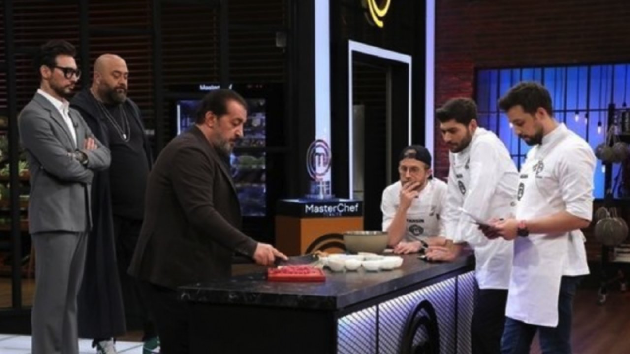 Masterchef Yeni Jürileri Eskilerini Aratmayacak Öyle İsimlerle Anlaşma Sağlandı ki Bir Bölüm Kaçırmak İstemeyeceksiniz!