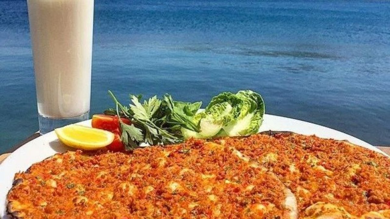 Bodrum'da Lahmacun Öyle Bir Fiyata Satılıyor Ki... Vatandaş Arabasını Satsa Ancak 1 Porsiyon Yiyebilir! Çılgın Rakamlar Dünya Yıldızını Bile Bezdirdi!