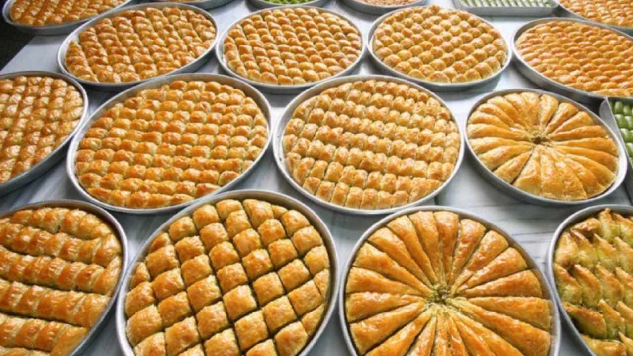 Gaziantep baklavasının yanına yaklaşılmaz oldu! Yakında baklavayı müzede göreceğiz! Boş Baklava, boş tost, boş gözlemeden sonra şimdide şerbetsiz baklava dönemi.