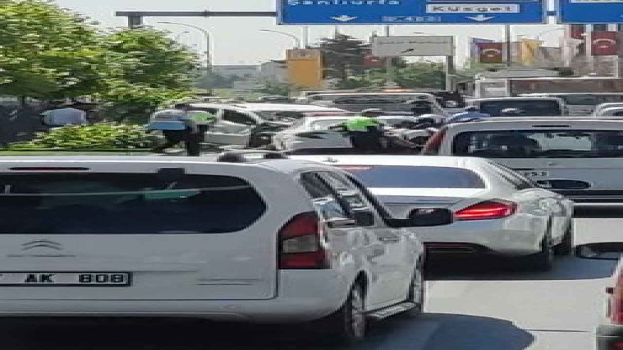 Flaş haber! Gaziantep’te büyük kaza! Araç hurdaya döndü!