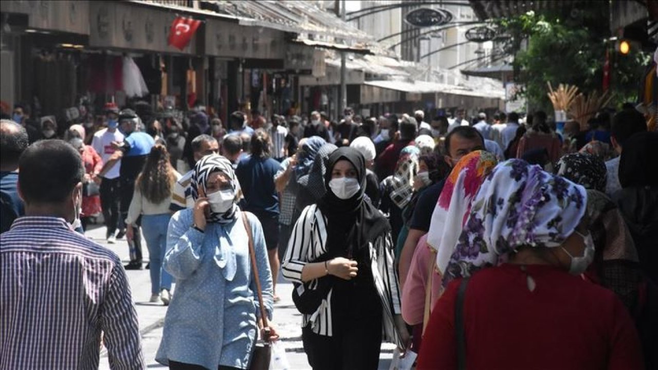 Gaziantep ve Türkiye'de  Esnaf Ve Vatandaşı Bittim Seviyesine Getirdi! Tam bitti derken kötü haber geldi… Ekimde maskeleri geri getiriyorlar!